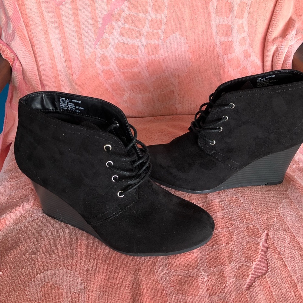ANKLE BOOTS by Arizona